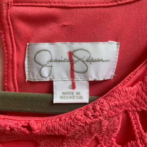 NWT Jessica Simpson Crocheted Lace Dress - Picture 6 of 8